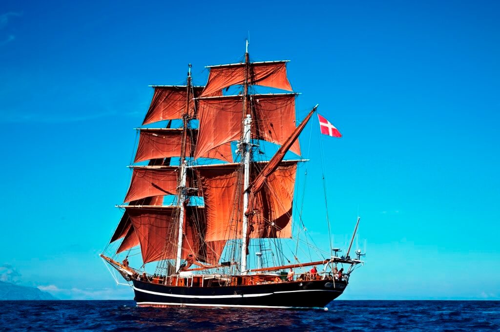 ‚Eye of the Wind‘ als Segelschulschiff zertifiziert