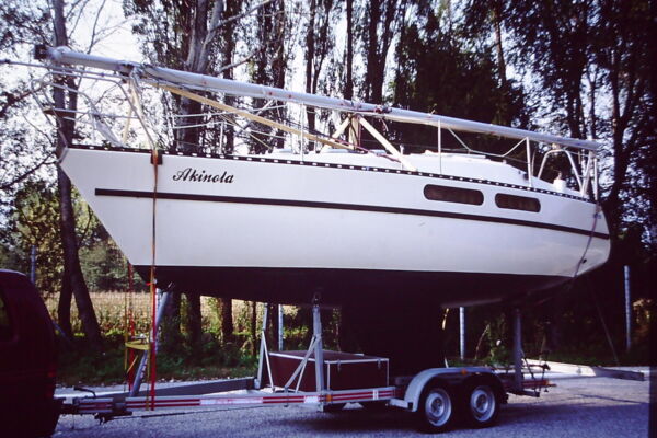 Werft Nautik-Plast, HAI 760 Kielboot