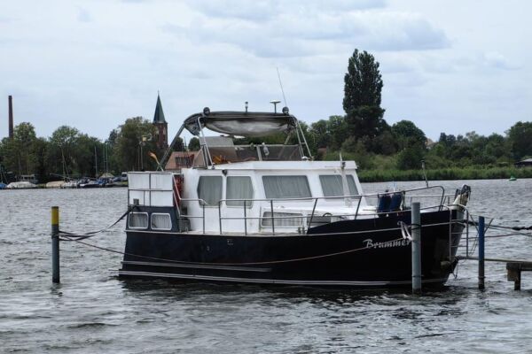 Pedro 1100 AK – Stahlmotoryacht