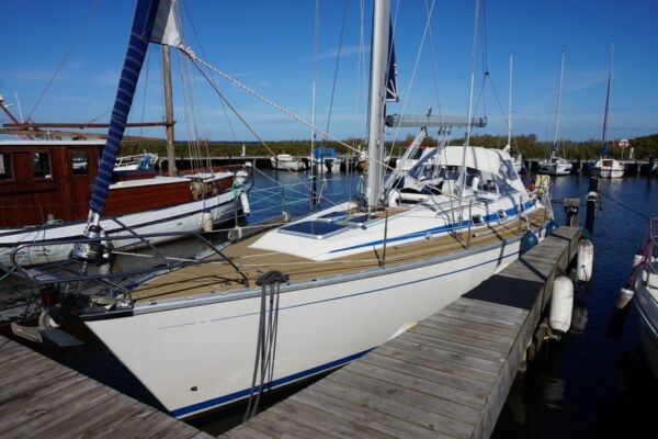 Bavaria 410 Lagoon